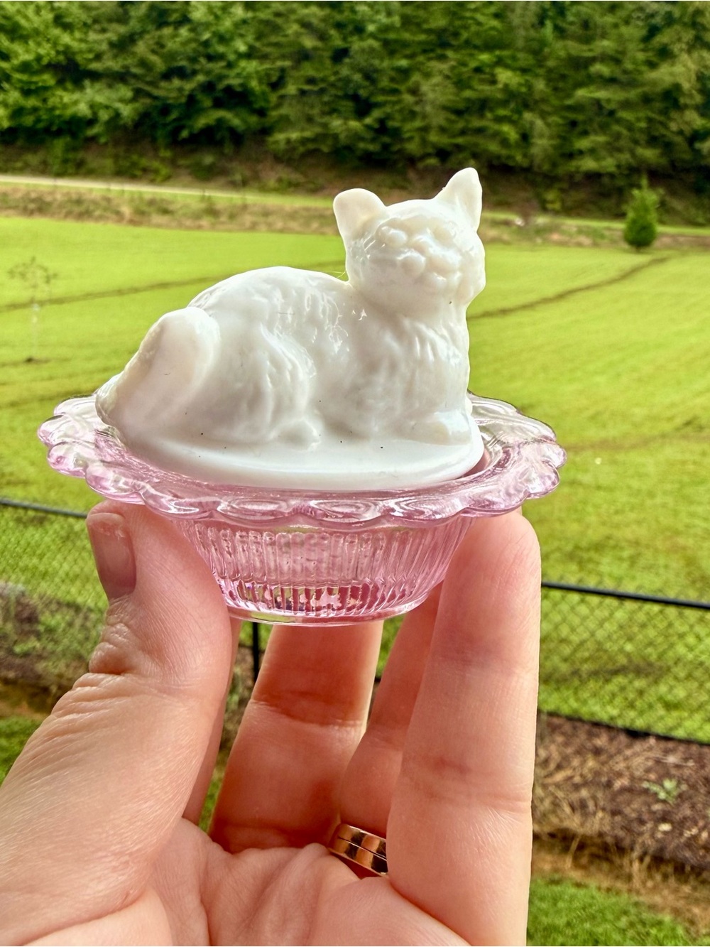 Mosser White Ceramic Cat Figurine on Pink Glass Dish